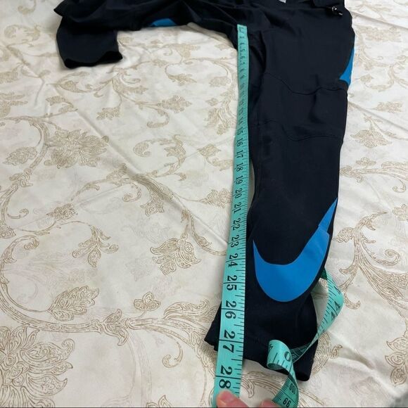Nike dri-fit cropped running tights black and blue with reflective details MED - Picture 7 of 11